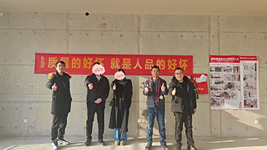萬錦攬?jiān)?  class=