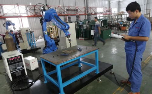 從保安到普工 一道看不見(jiàn)的門檻與老保安的辛酸獨(dú)白